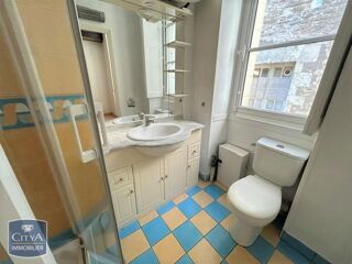  Appartement à louer 1 pièce 28 m²