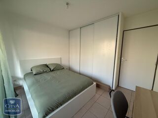  Appartement à louer 2 pièces 45 m²