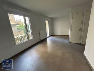  Appartement à louer 1 pièce 28 m²