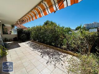  Appartement à louer 2 pièces 55 m²