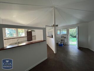 location Maison - 2 pièce(s) - 91 m² Chasseneuil-du-Poitou (86360)