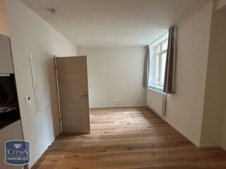  Appartement à louer 1 pièce 28 m²