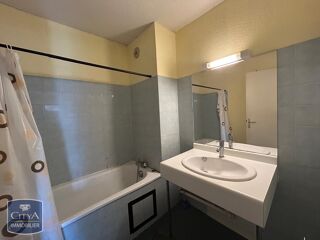  Appartement à louer 2 pièces 49 m²