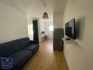  Appartement à louer 1 pièce 32 m²