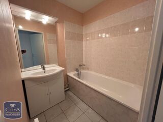  Appartement à louer 2 pièces 48 m²