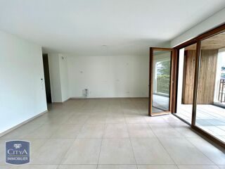  Appartement à louer 3 pièces 64 m²