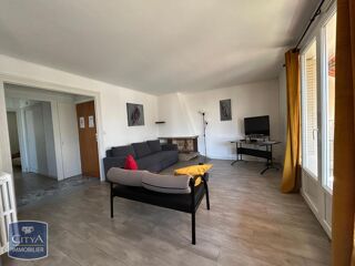  Appartement à louer 4 pièces 69 m²