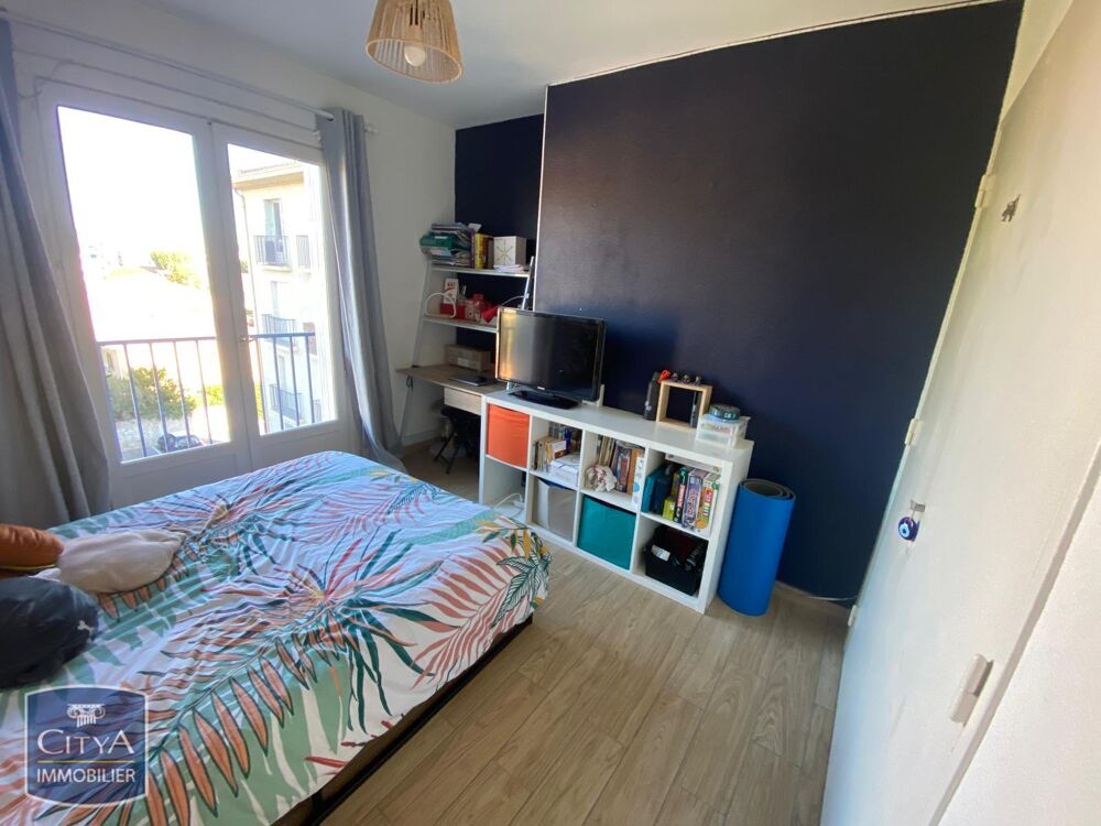 À LOUER - NIMES - APPARTEMENT 5 PIECES - CLIMATISATION -....