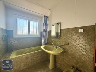  Appartement à louer 4 pièces 85 m²