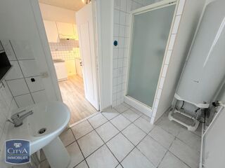  Appartement à louer 3 pièces 67 m²