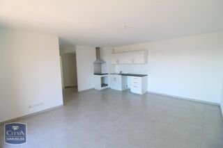 location Appartement - 3 pièce(s) - 65 m² Les Milles (13290)