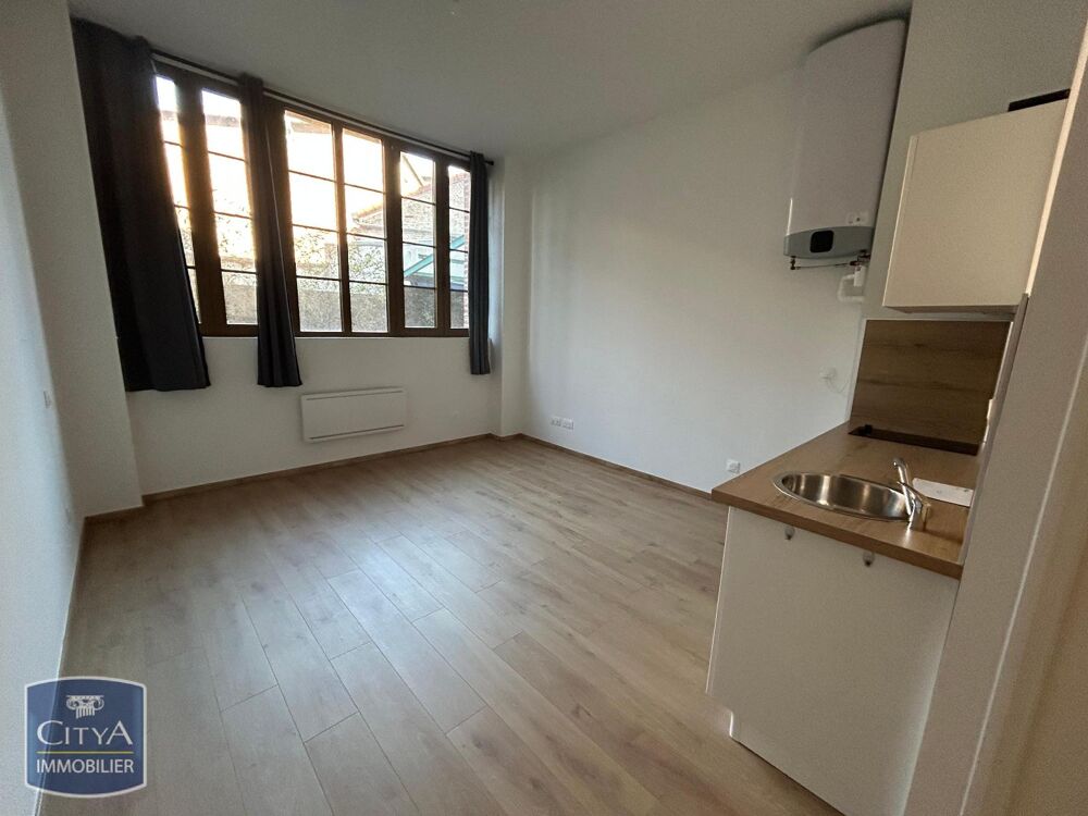 location Appartement - 1 pièce(s) - 25 m² Saint-Quentin (02100)