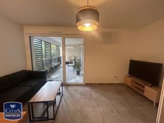  Appartement à louer 3 pièces 66 m²