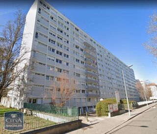  Parking / Garage à louer 
