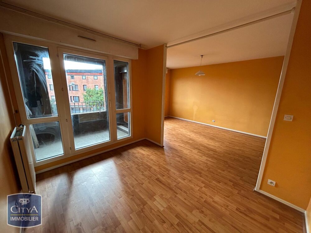 Centre Ville - À LOUER : Appartement T1 situé en plein c....