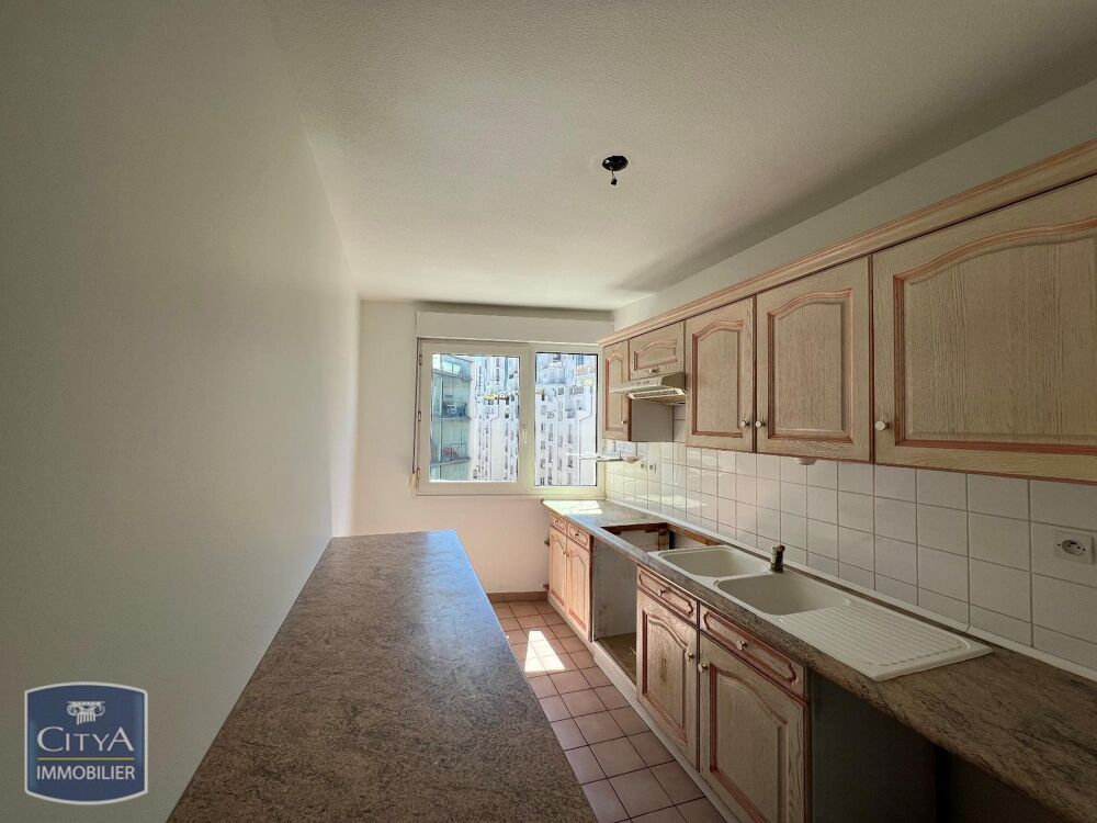 location Appartement - 3 pièce(s) - 70 m² Villeurbanne (69100)