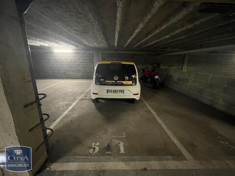  Parking / Garage  louer 