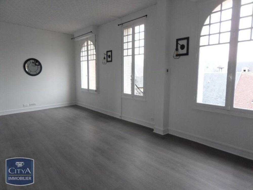 location Appartement - 3 pièce(s) - 85 m² Bourges (18000)