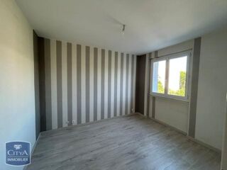  Appartement à louer 4 pièces 69 m²