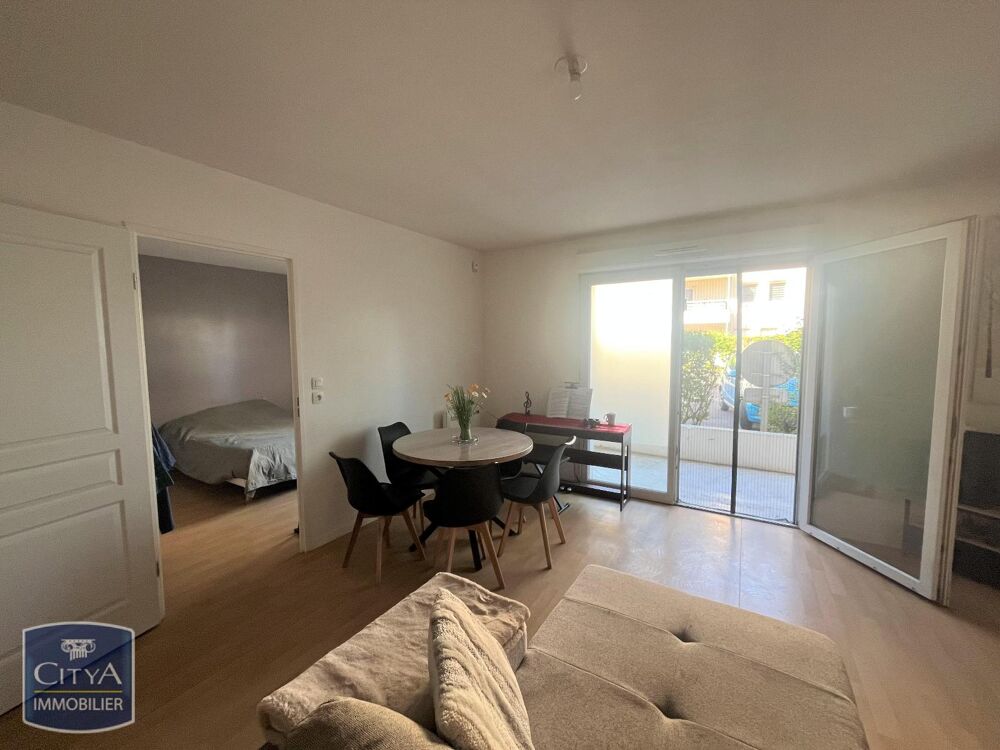 location Appartement - 2 pièce(s) - 45 m² Beuvrages (59192)
