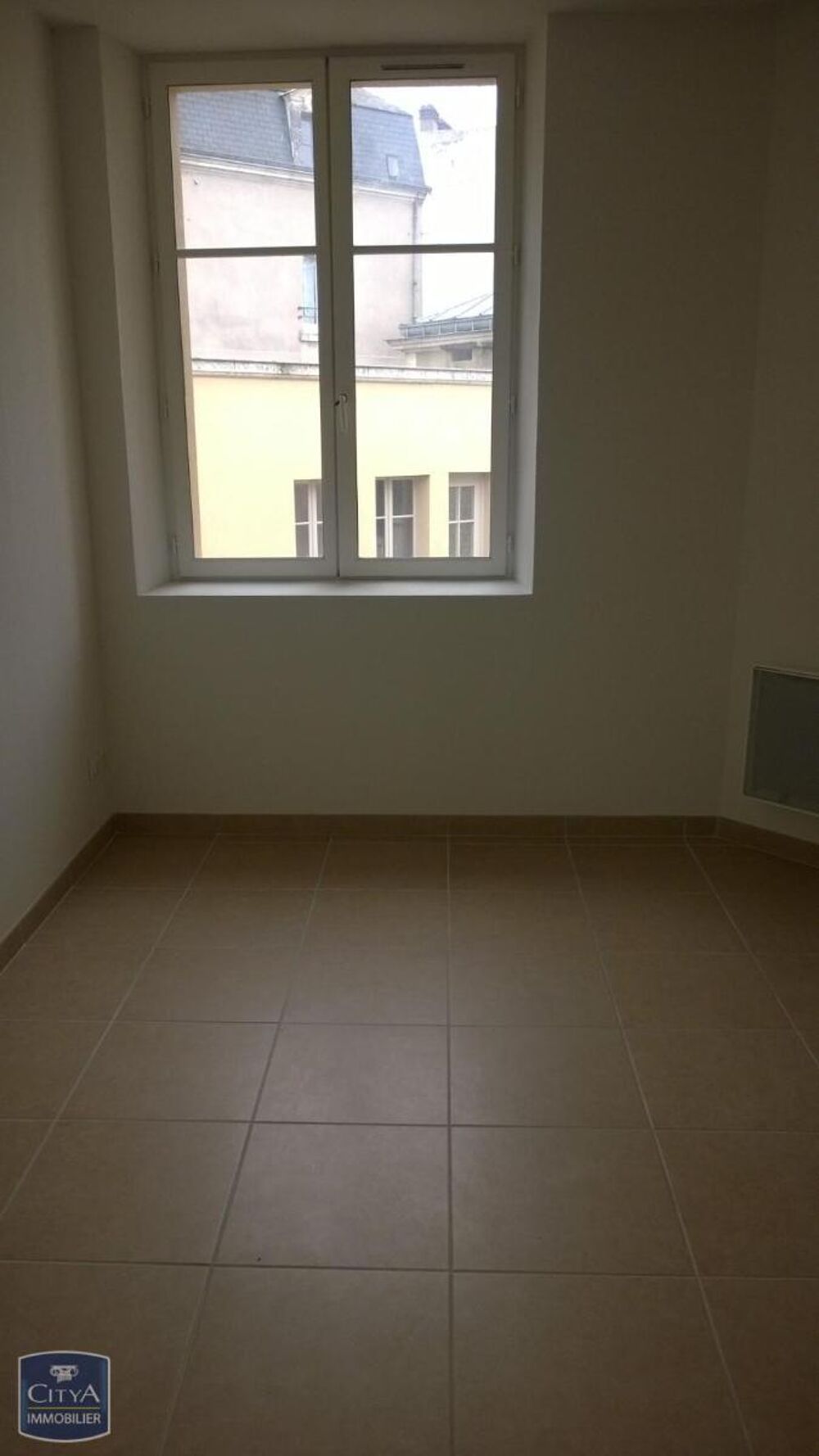 location Appartement - 3 pièce(s) - 76 m² Blois (41000)