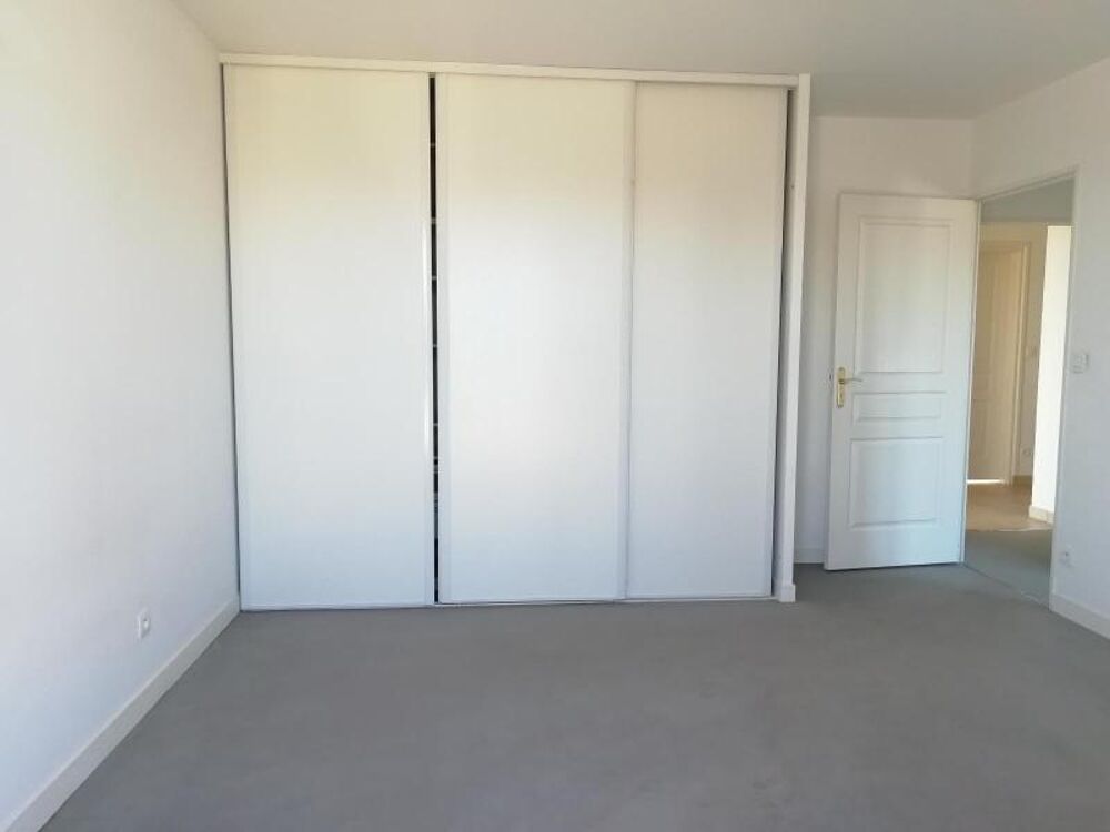location Appartement - 5 pièce(s) - 128 m² Le Mans (72000)