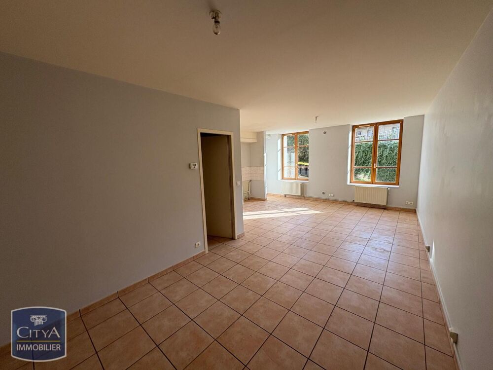À LOUER : Appartement T1 RENOVE situé à Saint-Étienne, r....