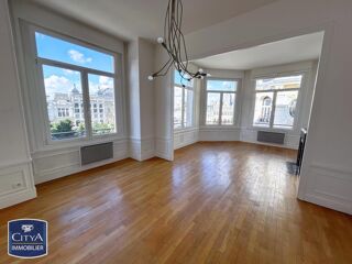  Appartement à louer 2 pièces 52 m²
