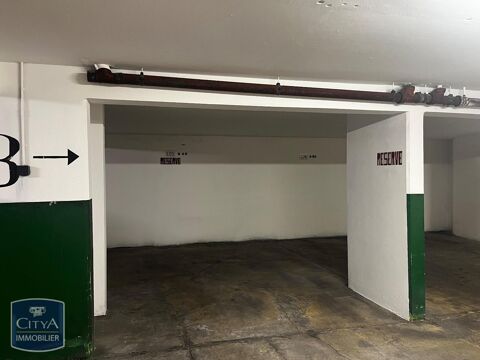  Parking / Garage � louer 