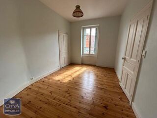  Appartement à louer 4 pièces 91 m²