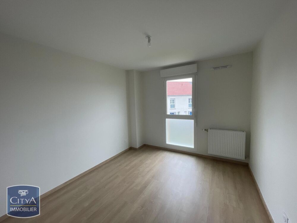 location Maison - 4 pièce(s) - 81 m² Bourg-en-Bresse (01000)
