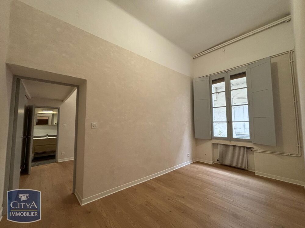 LOCATION - T2 BIS - NIMES - CENTRE VILLE - IMMEUBLE DE C....