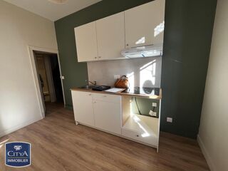  Appartement � louer 3 pi�ces 83 m�