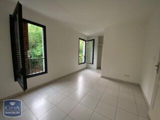  Appartement à louer 4 pièces 91 m²