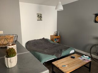  Appartement à louer 1 pièce 28 m²