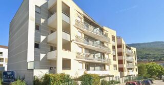  Appartement à louer 2 pièces 49 m²