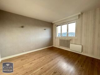  Appartement à louer 2 pièces 45 m²