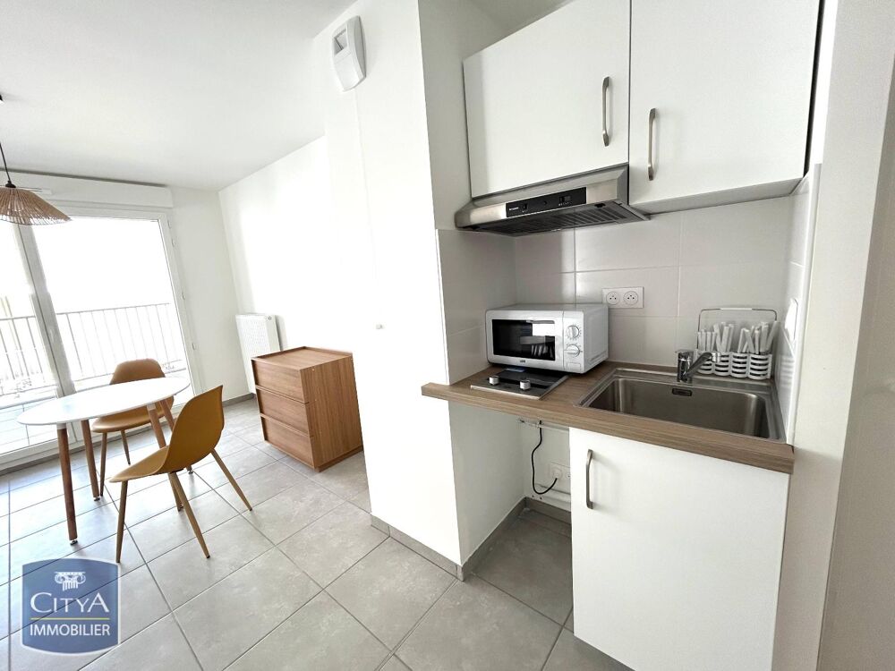 À LOUER : Appartement neuf T1 situé à Saint-Étienne, dan....