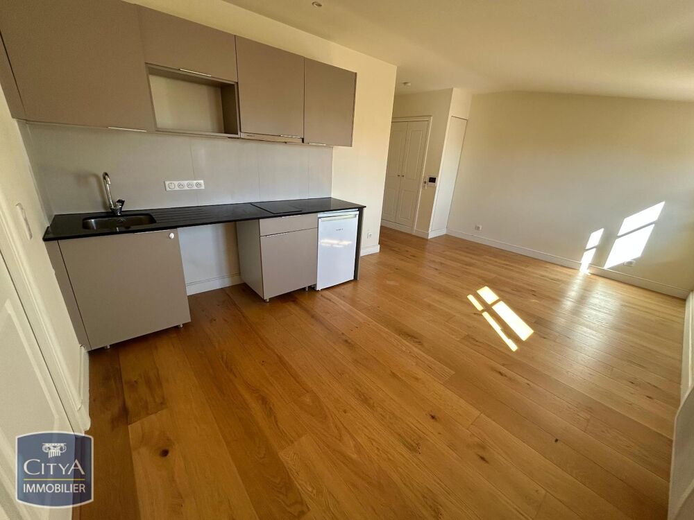 Centre Ville - À LOUER - APPARTEMENT 1 PIECES - COURS LA....