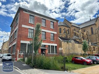  Appartement à louer 1 pièce 30 m²