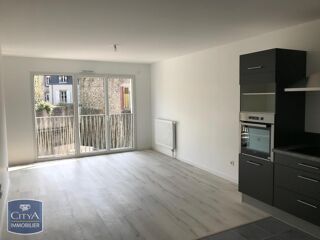  Appartement à louer 3 pièces 64 m²