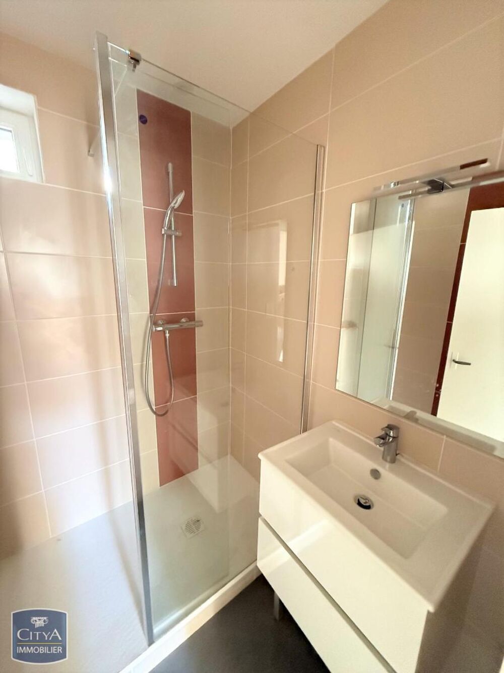 location Appartement - 2 pièce(s) - 44 m² Dijon (21000)