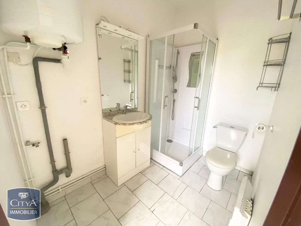 À LOUER : Charmant appartement T2 situé dans la paisible....