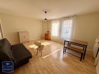 Appartement à louer 1 pièce 33 m²
