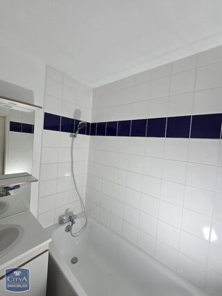  Appartement à louer 2 pièces 37 m²