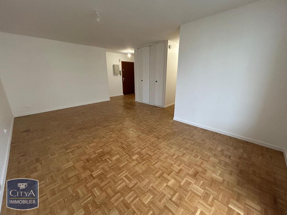 location Appartement - 2 pièce(s) - 55 m² Lyon 7