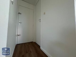  Appartement à louer 1 pièce 28 m²