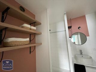  Appartement à louer 2 pièces 28 m²