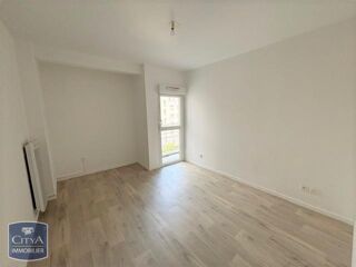  Appartement à louer 3 pièces 66 m²