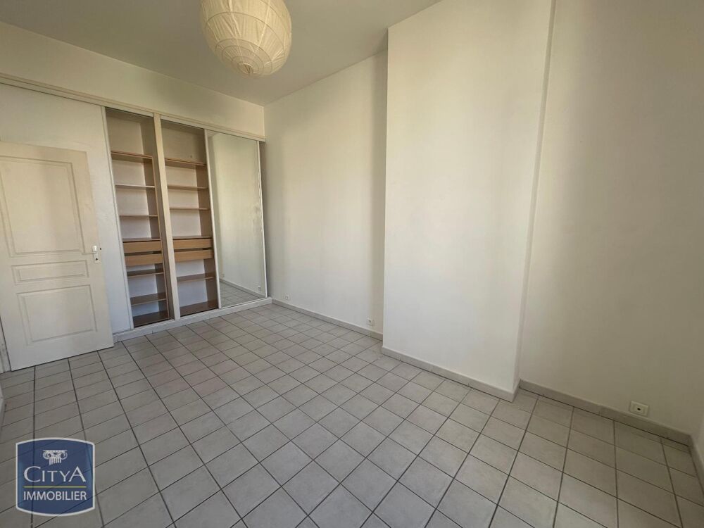 location Appartement - 2 pièce(s) - 58 m² Nîmes (30000)